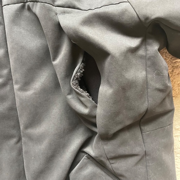 Lululemon Fleece‑Lined Insulated Coat – Black, M | New With Tags - Picture 3 of 16